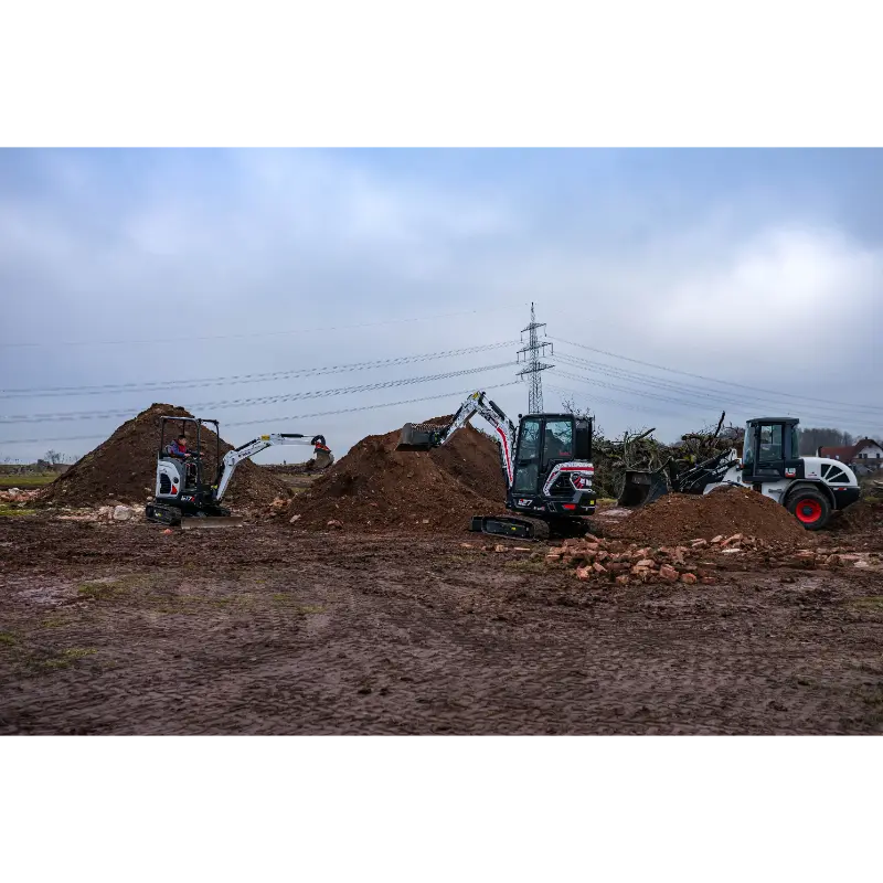 Bobcat E27 Minibagger bei der Arbeit