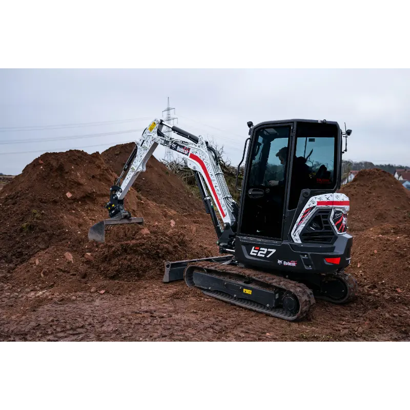 Bobcat E27 Minibagger bei der Arbeit