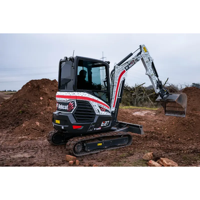 Bobcat E27 Minibagger bei der Arbeit